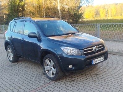 Sprzedam Toyota RAV4 lub zamienię na tańszy z dopłatą