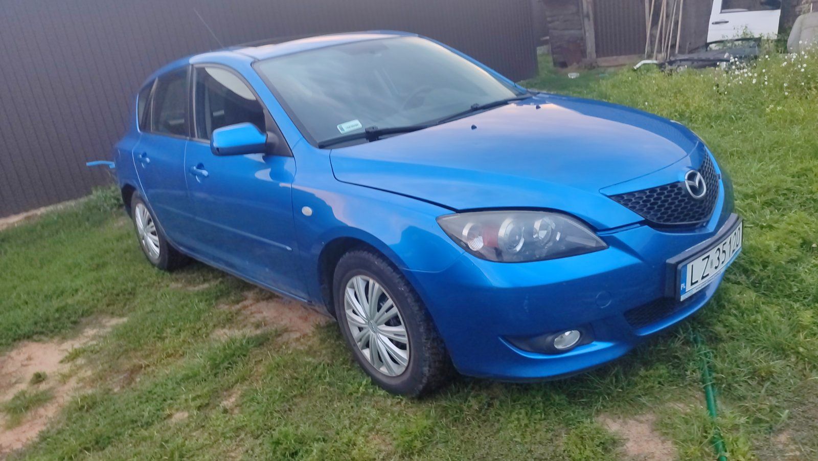 Двери Mazda 3bk хачбек люк Мазда 3бк кузовщина