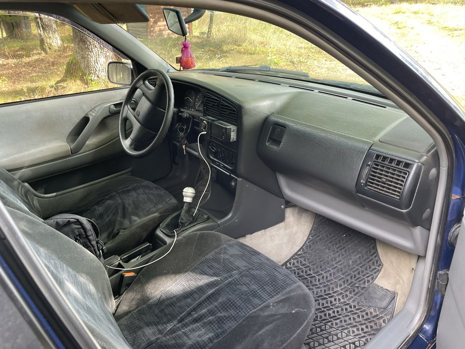 Passat b4 1996 року