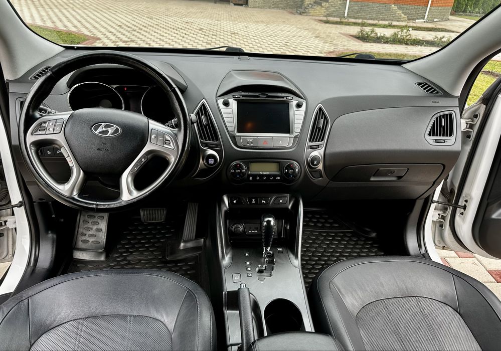 Автомобіль Hyundai ix35