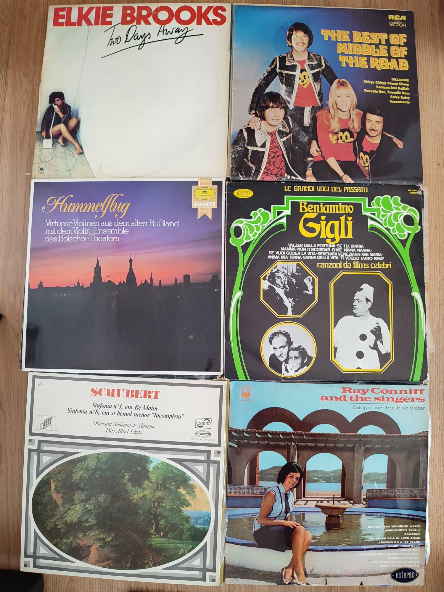 Vinil em bom estado. Baixo custo