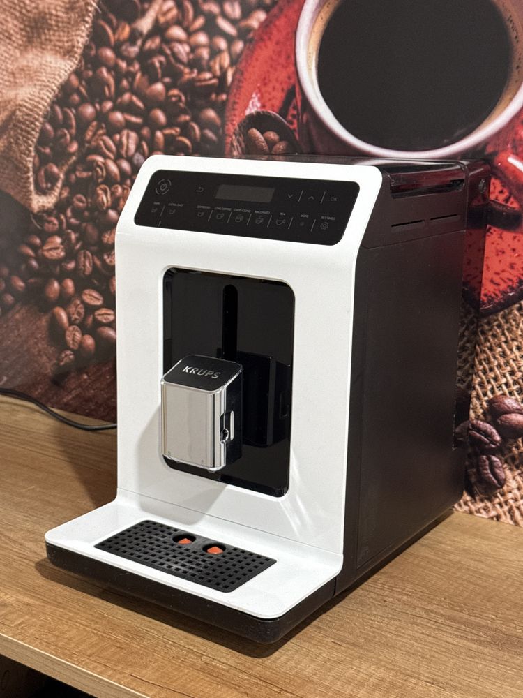 Ekspres do kawy KRUPS EA890 Auto Cappuccino oraz Latte gwarancja