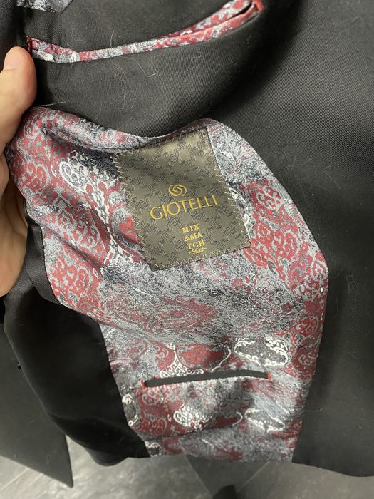 Продам пиджак и брюки