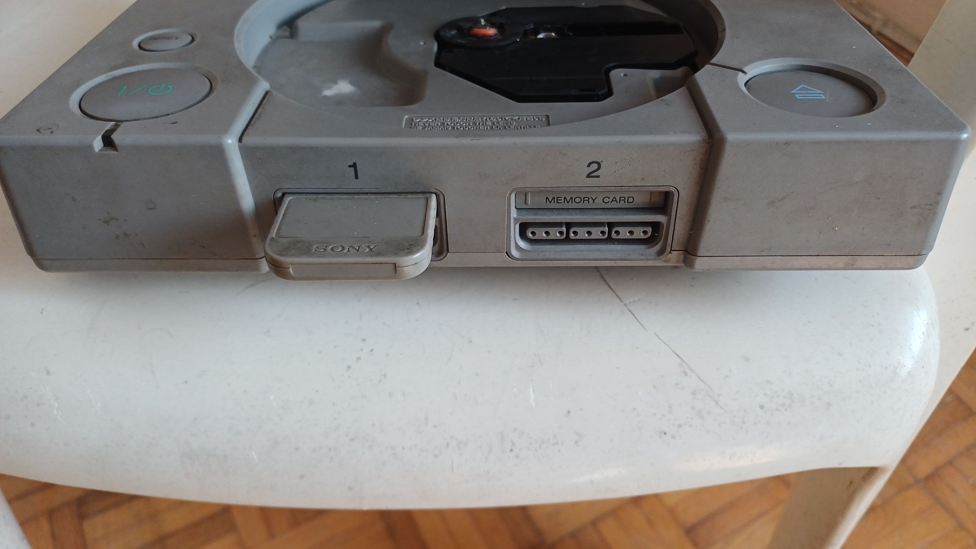 Sprzedam PlayStation.