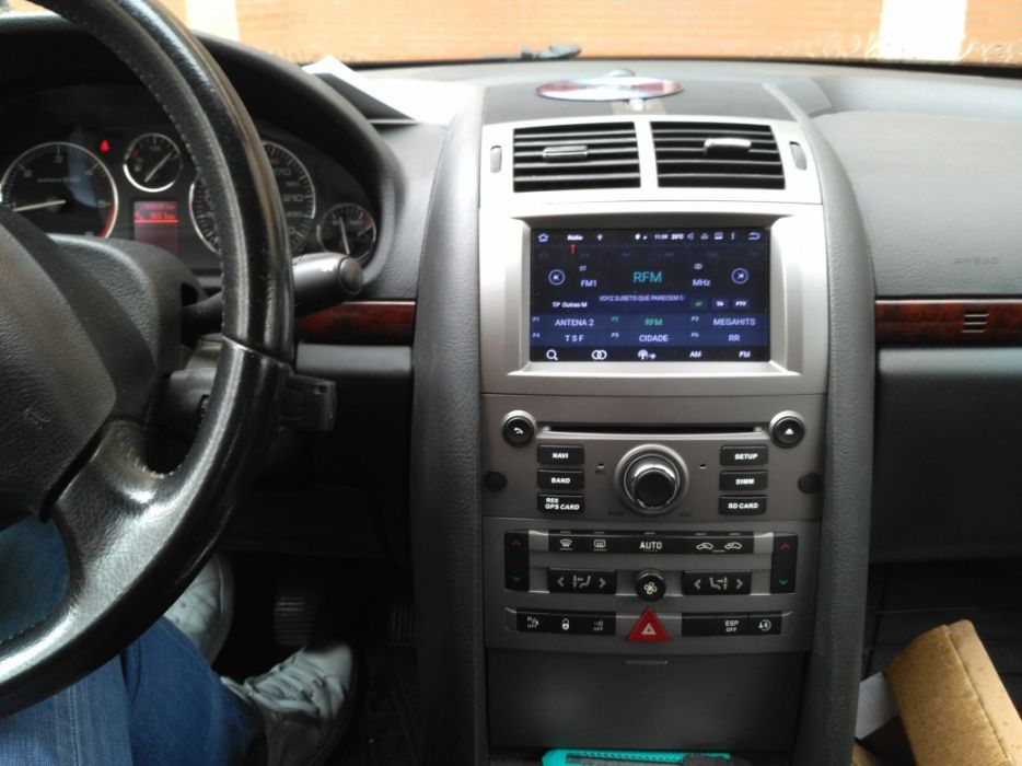 Auto rádio Peugeot 407 GPS DVD bluetooth USB Wi-Fi Android