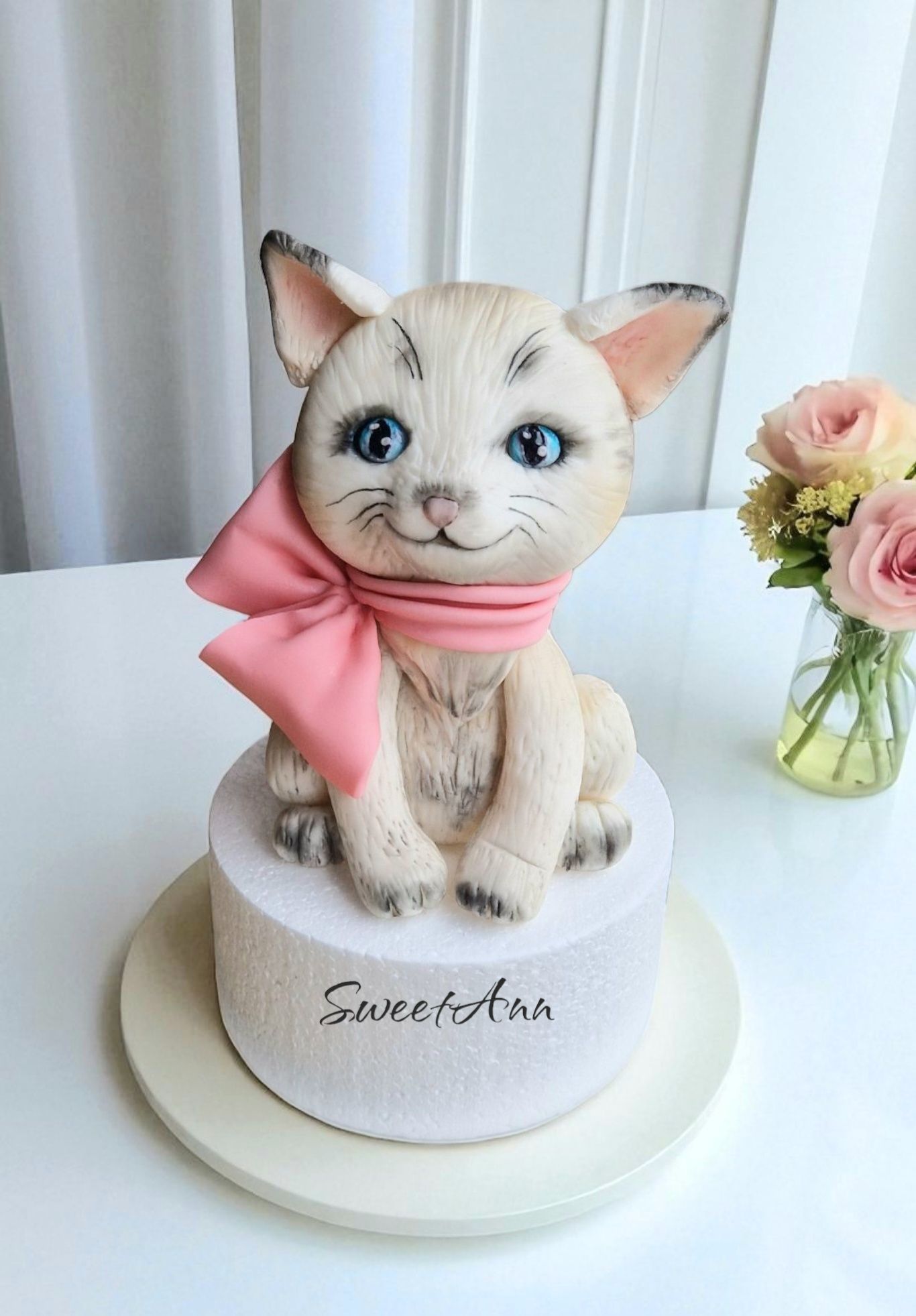 Kotek, kot, figurka na tort