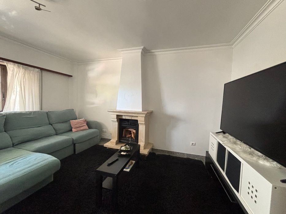 Apartamento Versátil t2+2 Parede/Buzano