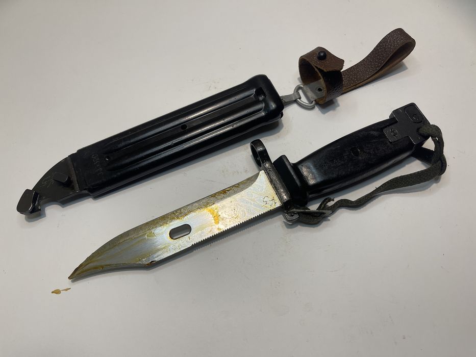 Штык нож ак 74 / АКМ 6х4 нові . Штик ніж / багнет ніж