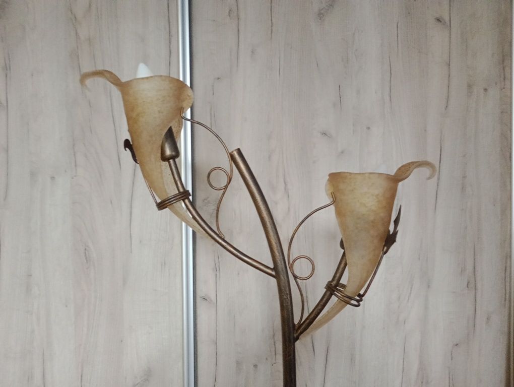 Lampa stojąca stalowa