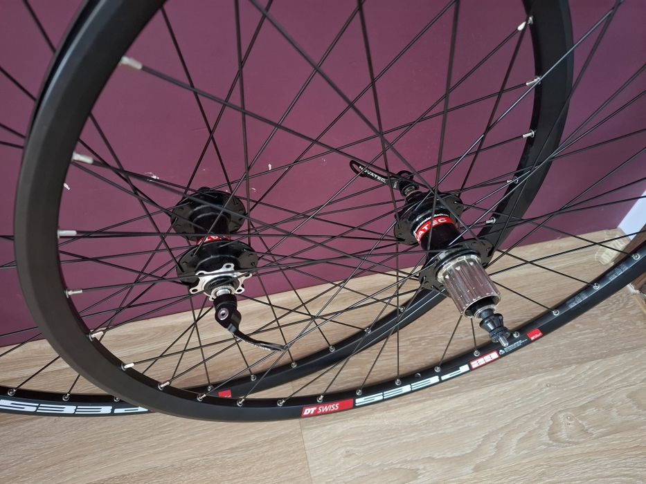 Nowe koła 28 29 dt swiss novatec bardzo mocne łożyska maszynowe