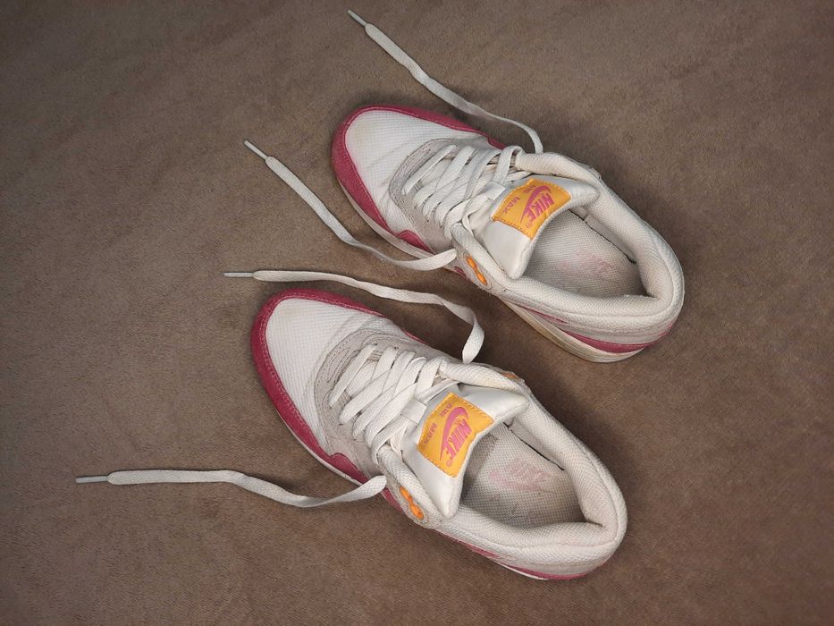 Кросівки Nike AIR Max 1 Essential Trainers Max 90 Рожеві Білі Замшеві