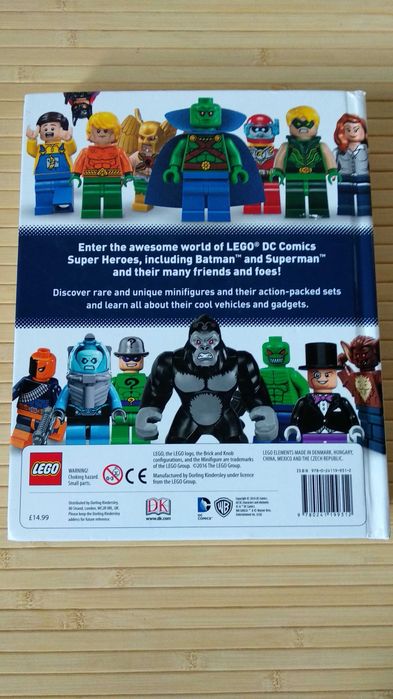 Книга Super Heroes Lego Character Encyclopedia Лего на англ