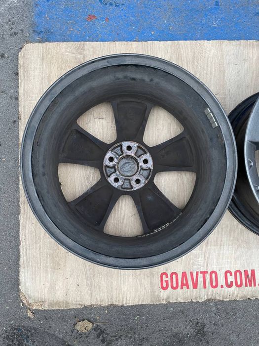 Goauto диски Subaru 5/100 r17 et55 7j dia56,6 в чудовому стані