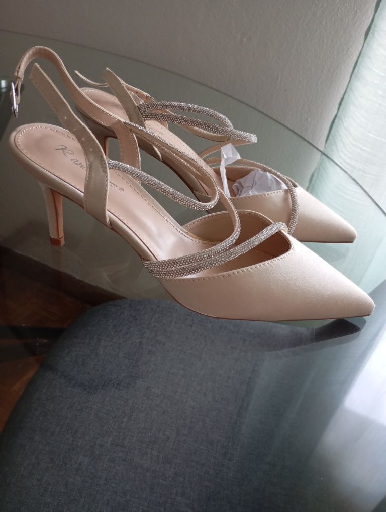 sapatos de cerimónia