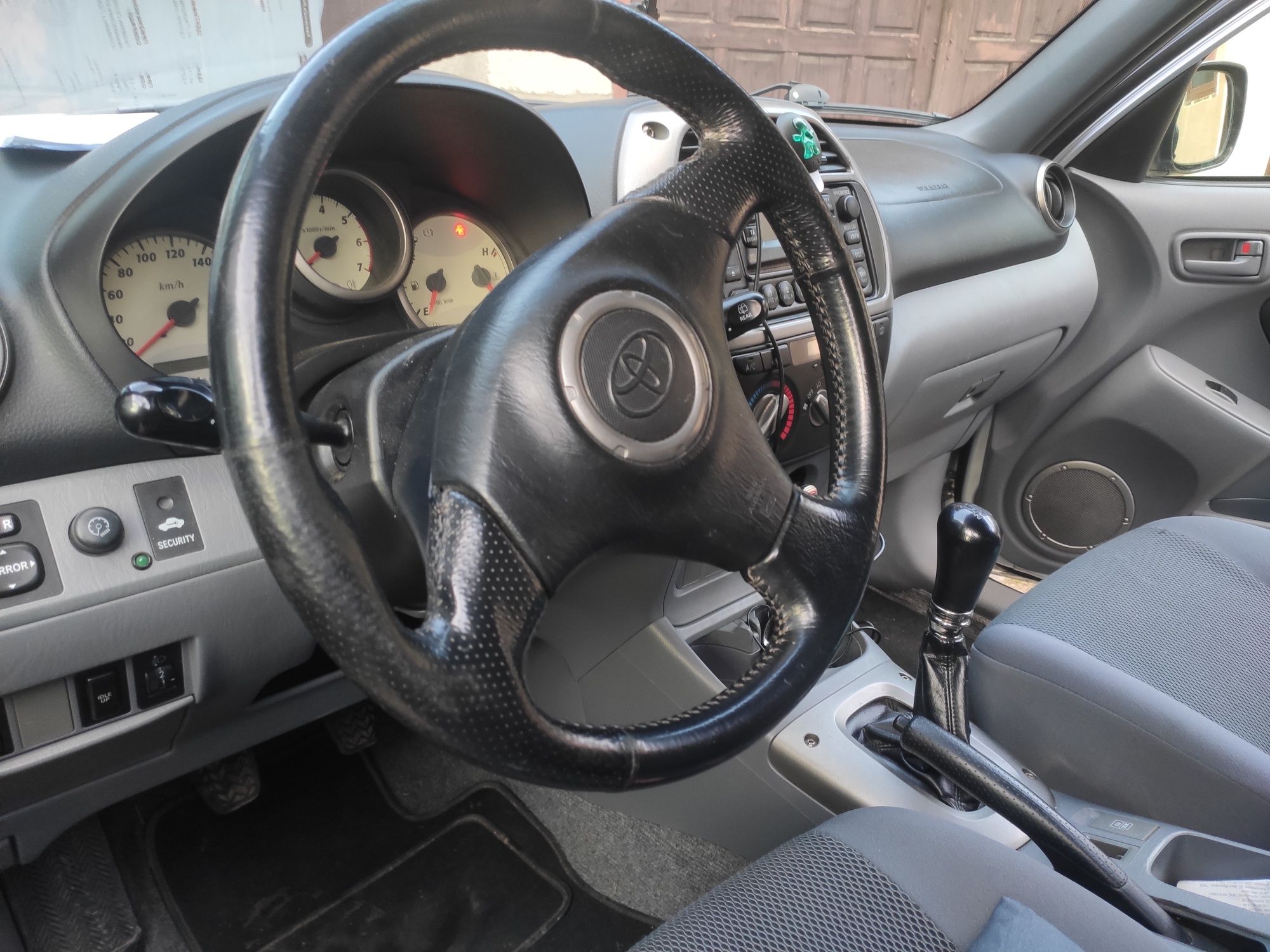 Toyota rav4 - 2 дверна дизель
