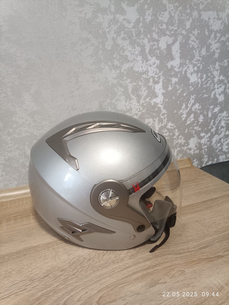 Шолом, мотошолом, шлем, мотошлем Мотошолом Box Helmets L600