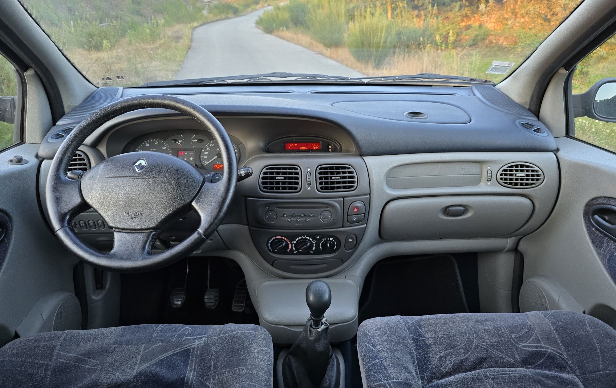 Renault Scenic 1.4 1 dono Nacional