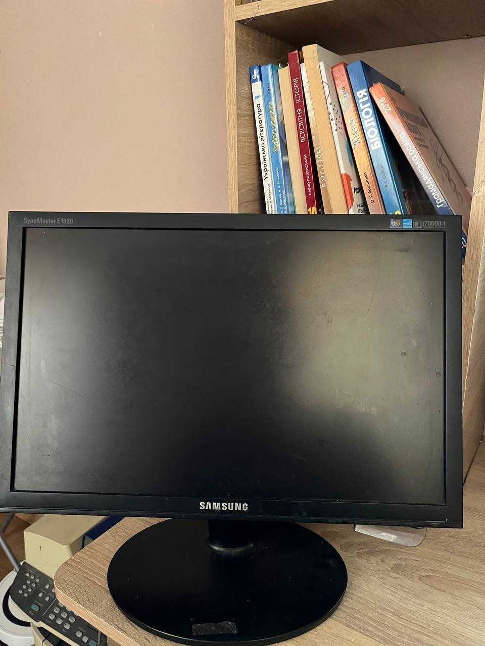 Монітор 19" Samsung E1920NW (LS19CLNSB) 19"Wide