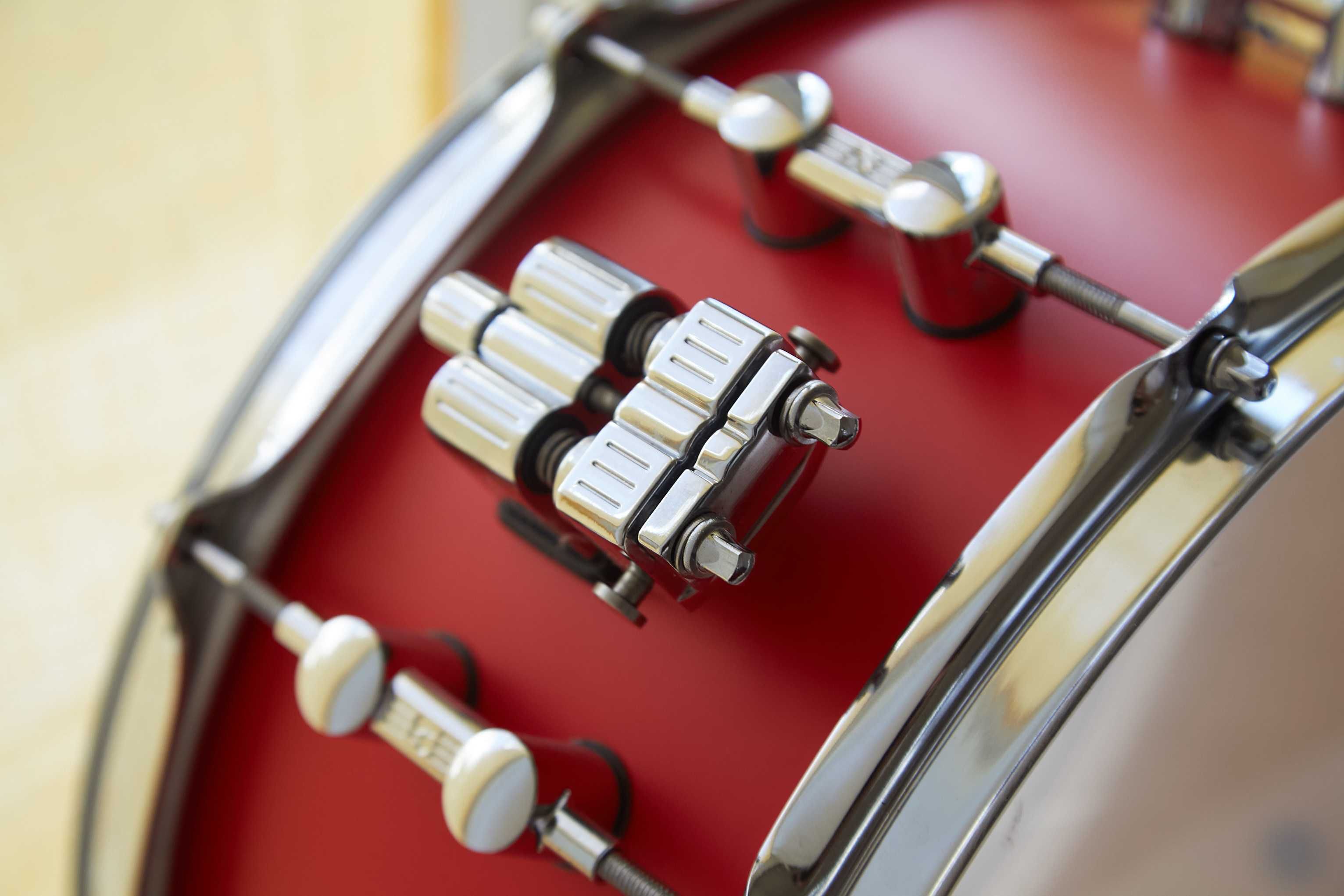 Малий барабан снейр Sonor SQ1 14"x6,5" Rock Hot Rod Red snare