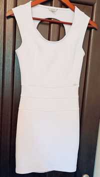 Красивое стильное платье Guess с красивым вырезом на спине размер XS