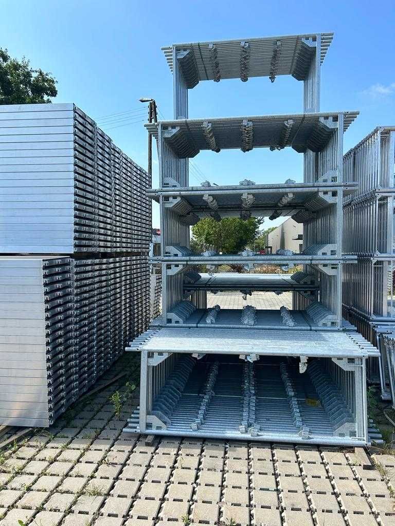 Elewacyjne rusztowanie fasadowe ~ 129m2 ~ system BAUMANN, na zaczepy