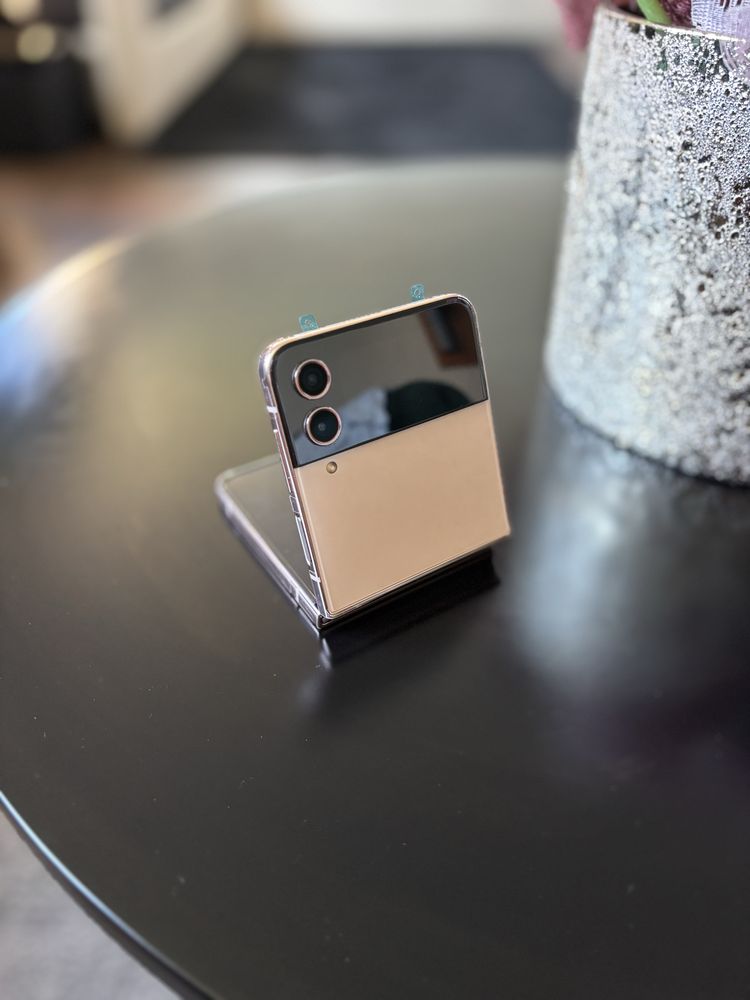 Samsung z flip 4 novo