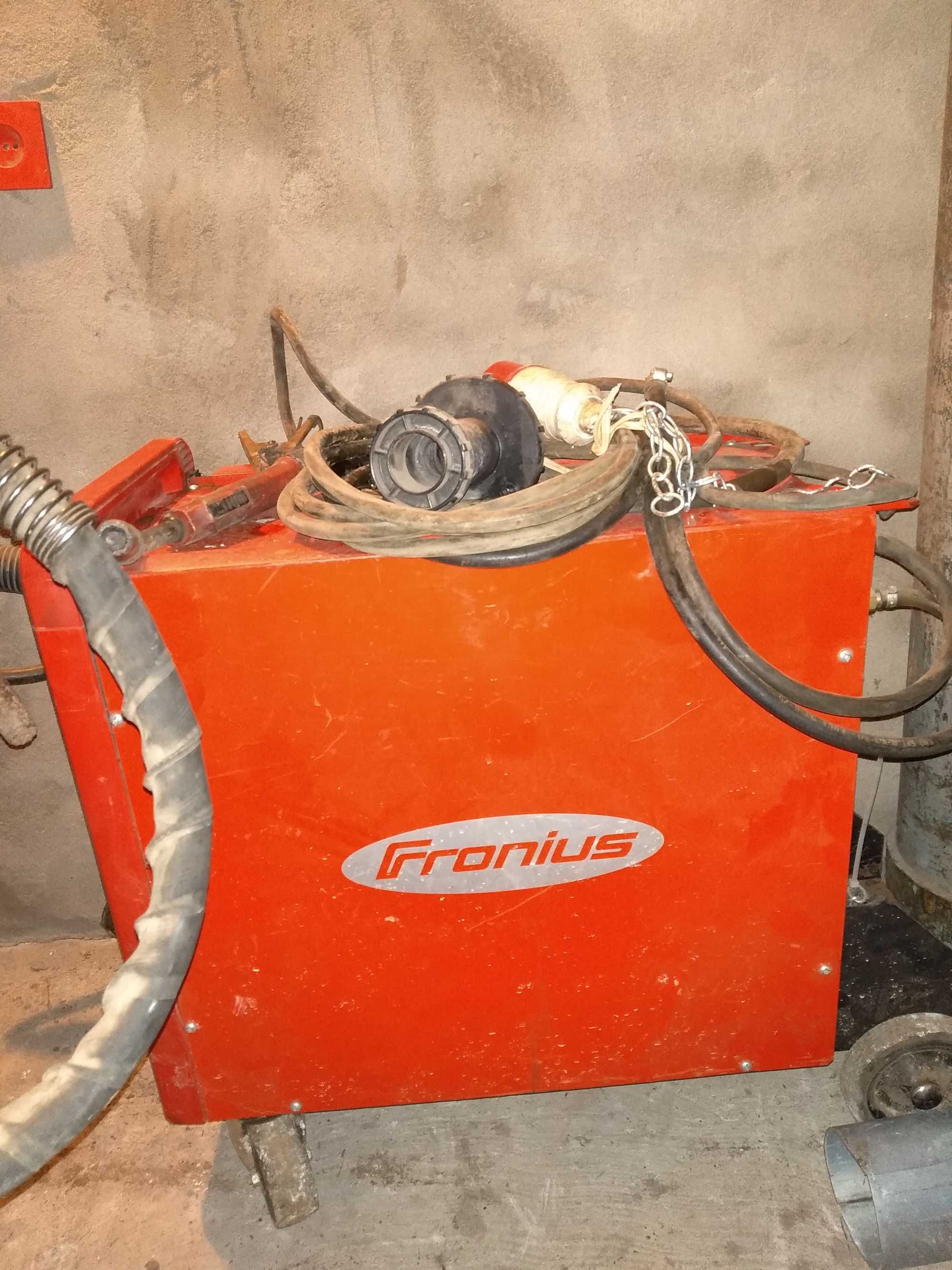 Зварювальний автомат Fronius VarioStar 3100 G/Z/2R на запчастини