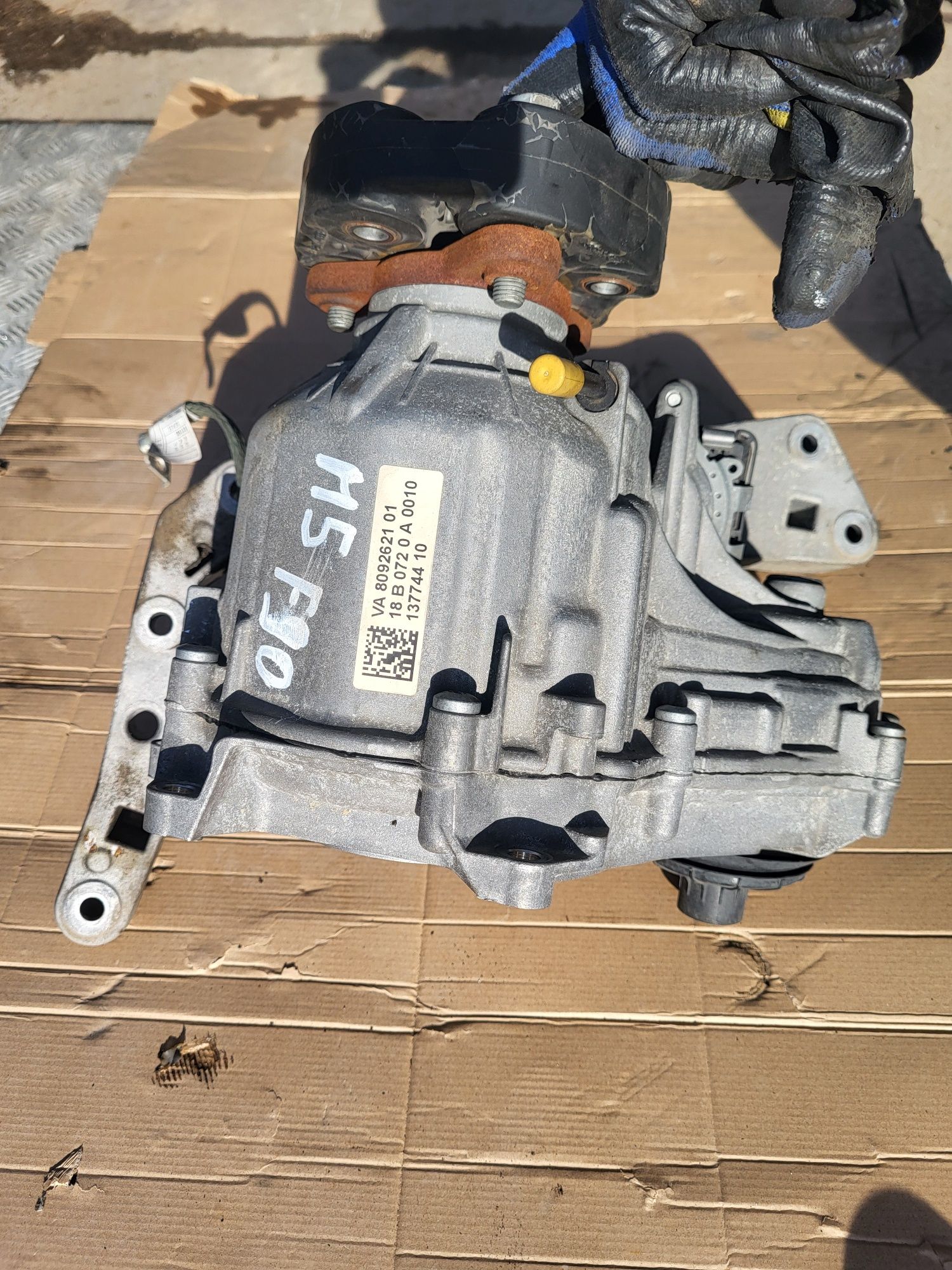 Reduktor Rozdzielacz skrzyni Biegów BMW m5 f90 G30 m8 f92 f93 v8 4.4