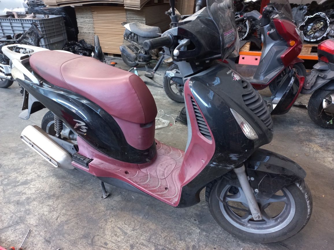 Czacha przód owiewka honda ps