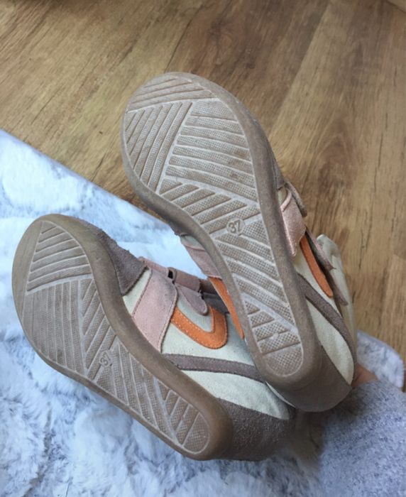 Sneakersy ze skóry na koturnie NOWE