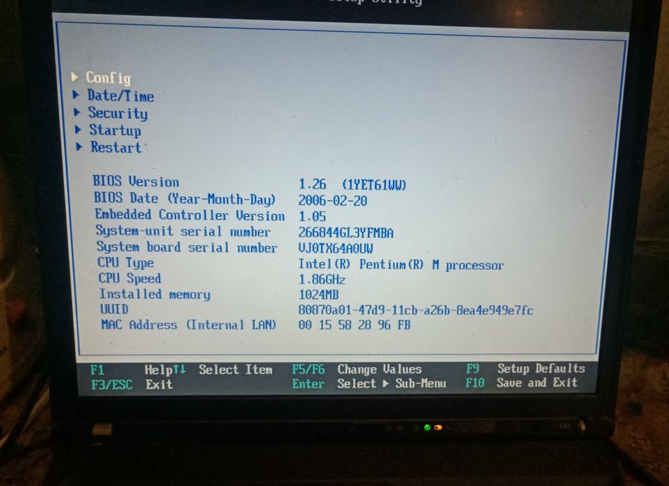 ноутбук на запчасти,(iвм~2668~44~drivers~windows~7)+зарядка.