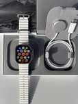 Apple Watch Ultra 1 - 49mm – biały pasek