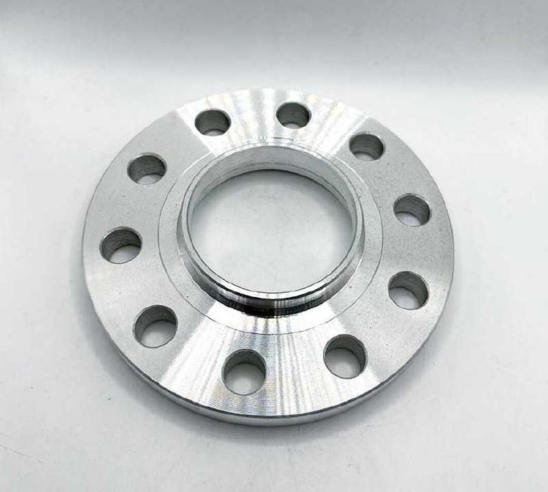 Проставки для расширения. решение проблем с вылетом. вибрацией руля.