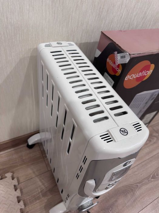 Масляний обігрівач з електронним упарвлением Equation 2000 Вт 9 секцій