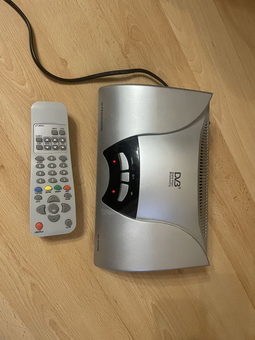 Antena satelitarna dekoder komplet
