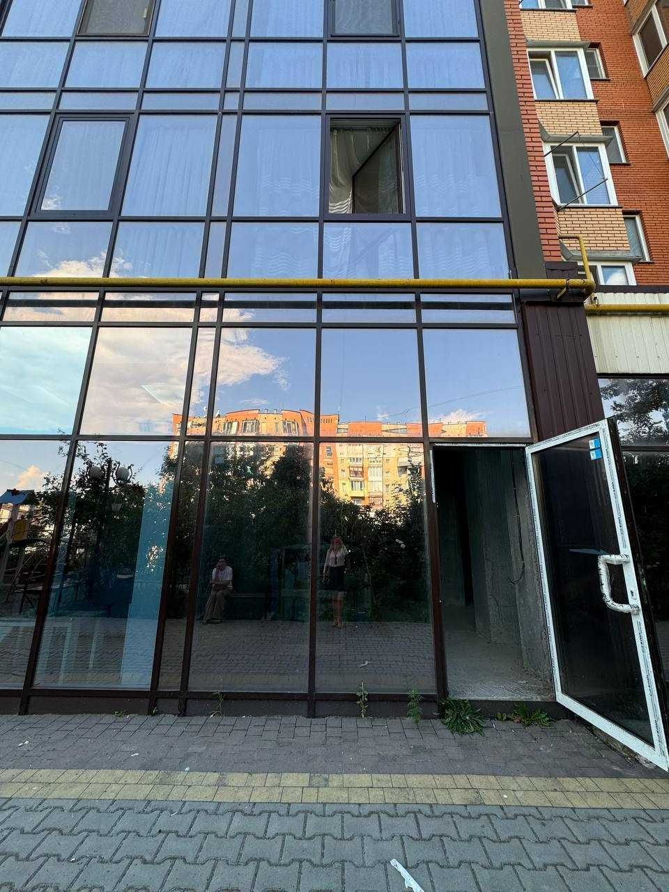Продаж комерційного приміщення, 71,0 м.кв.