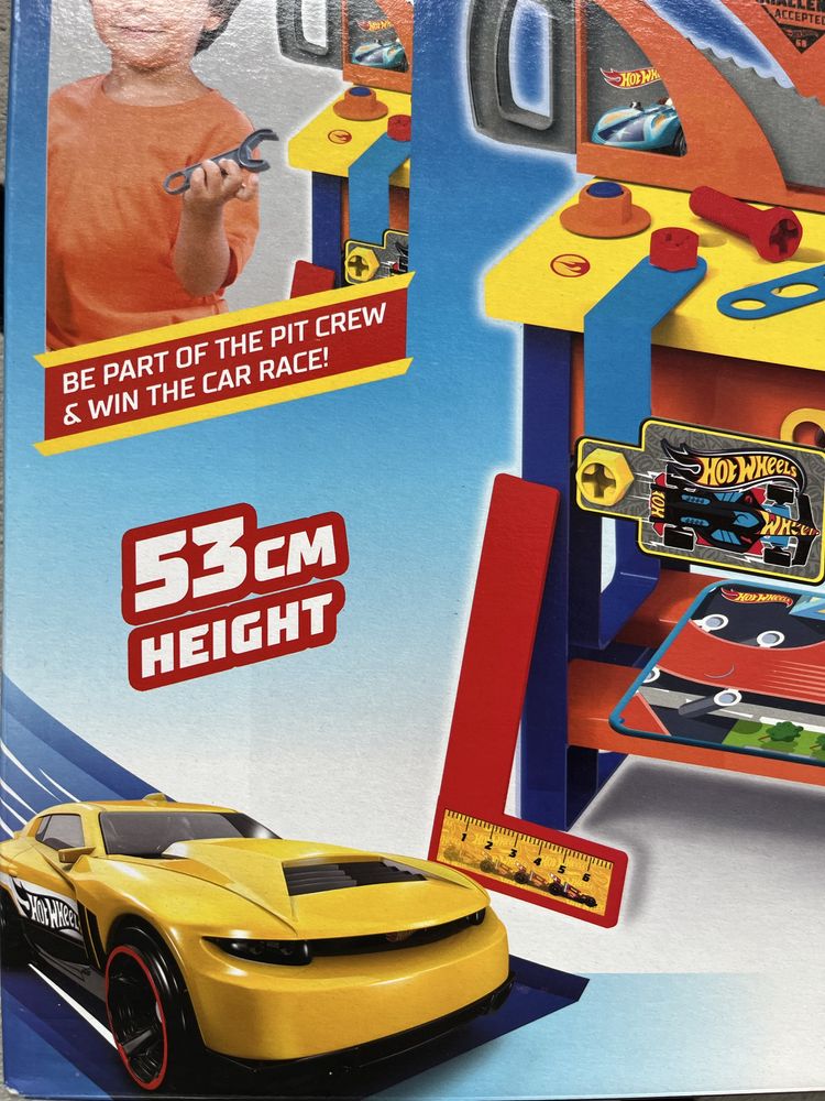 Hotwheels toolbench