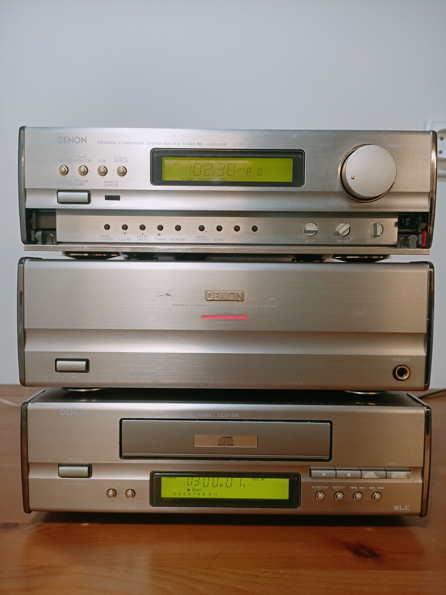 Wieża Denon UTP-250, UPO-250, UCD-250