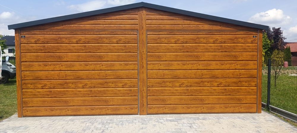 Garaz blaszak 6x6 Drewnopodobny