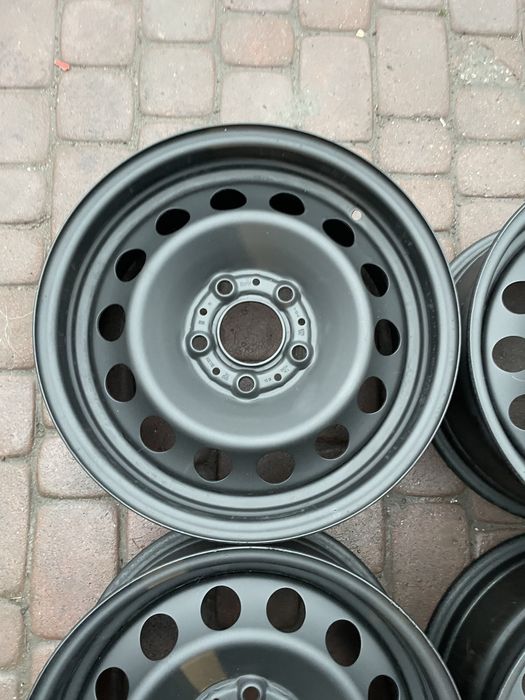 FELGI STALOWE BMW 7" x 16" x 5x120 x 72,6 x ET/IS 34