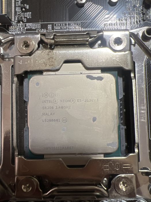 Процессор Intel xeon e5-2630-v3