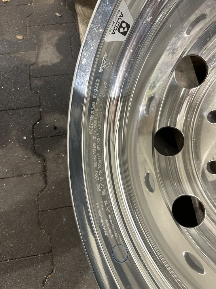 Felga Alcoa 8.25 X 22.5 168