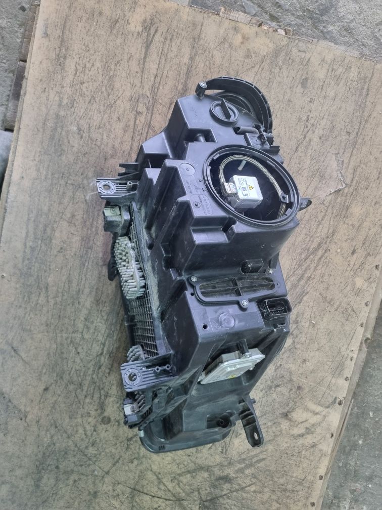 Lampa BMW X5 F15