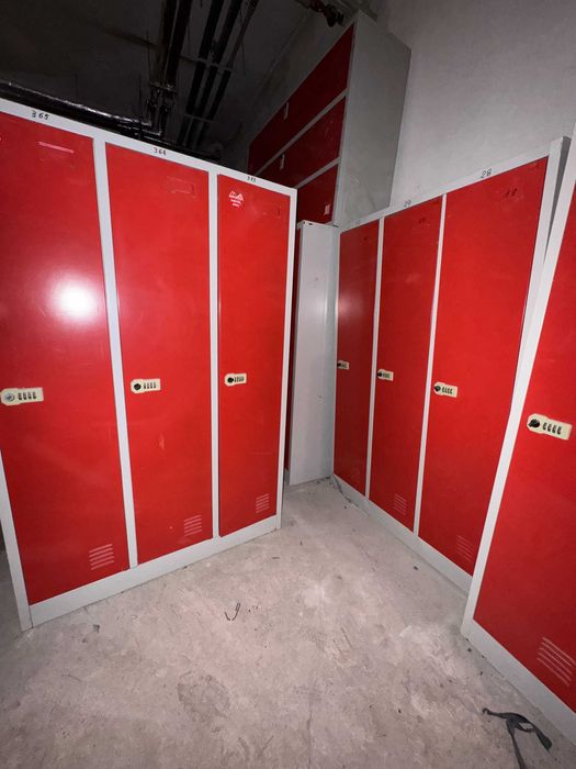 Szafki pracownicze / szafki szkolne z zamkiem na kod