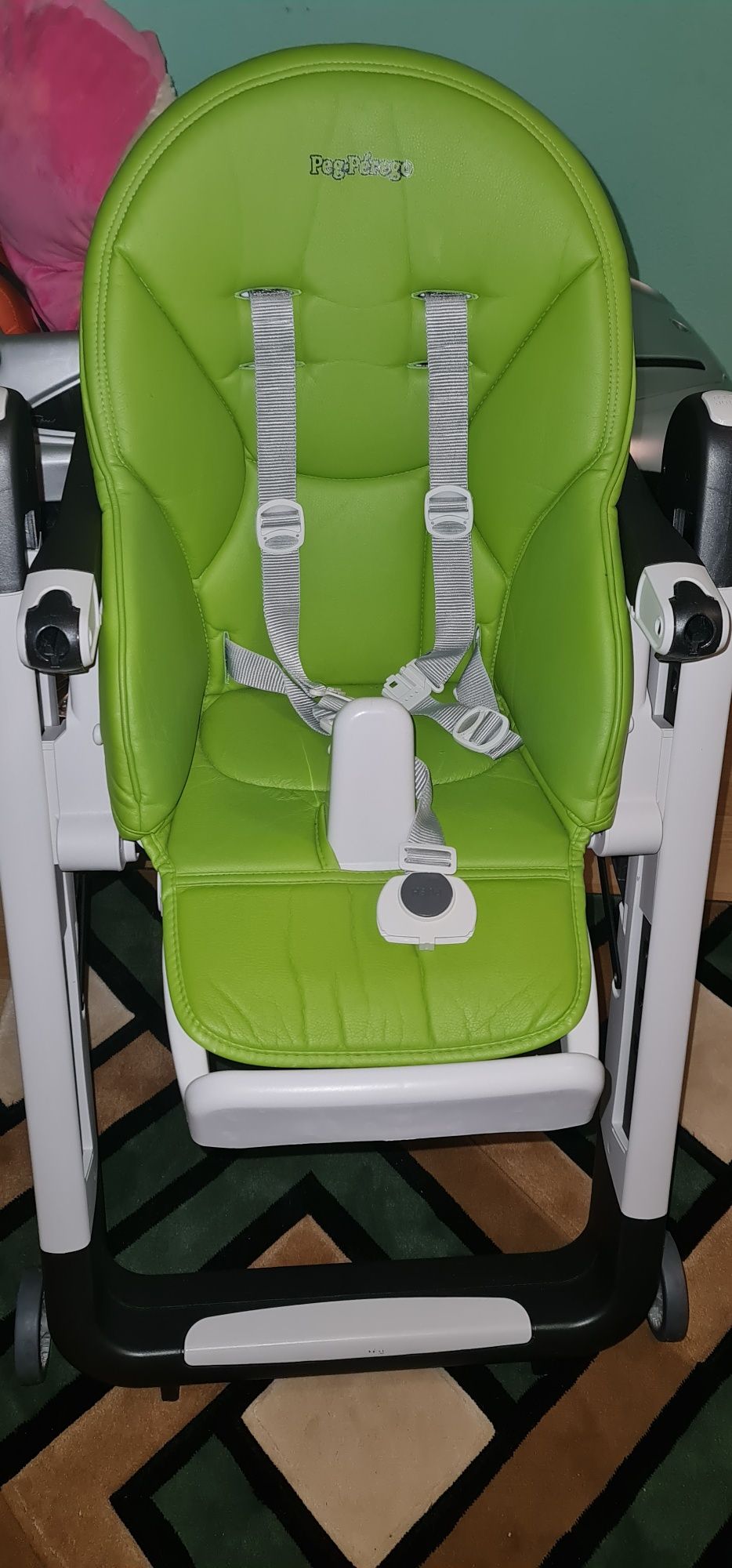 Стульчик для кормления  Peg perego