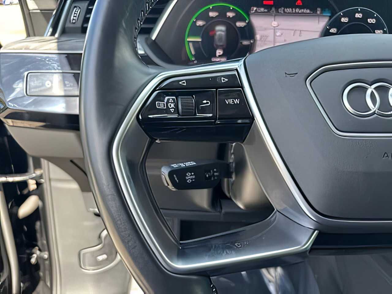 2021 Audi e-tron quattro