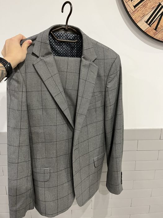 Garnitur szary Pako Lorente