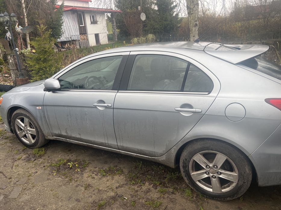 Mitsubishi lancer sportback 1.8 beznyna z gazem