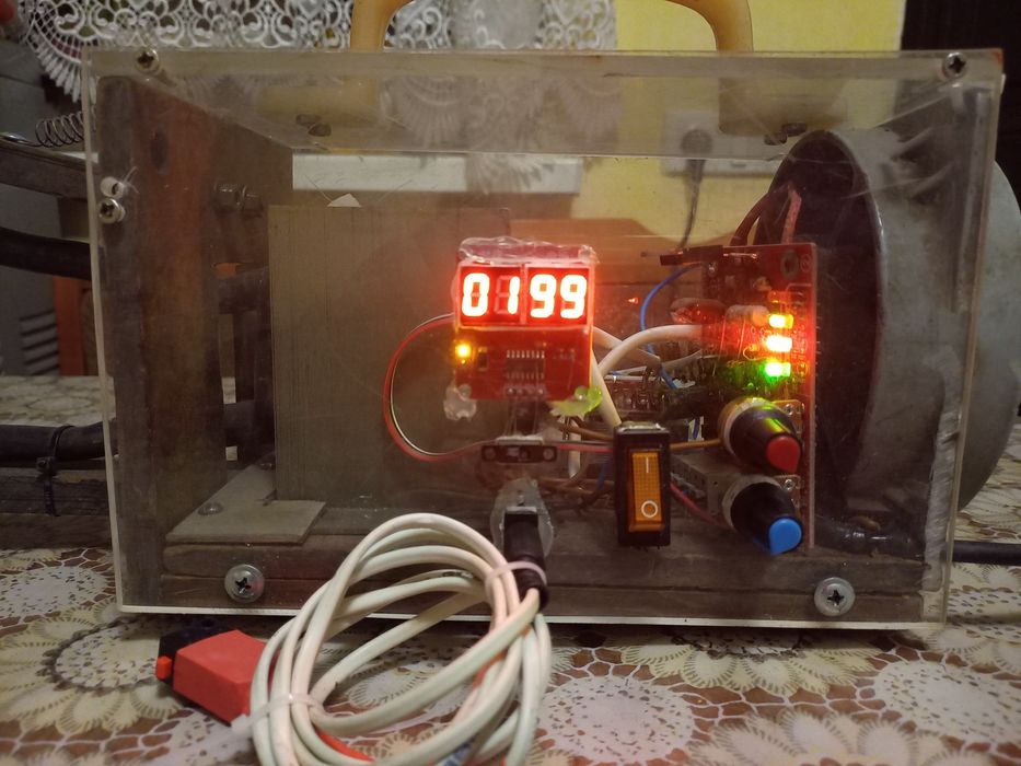 Контактно-точкова зварка 1800Вт
