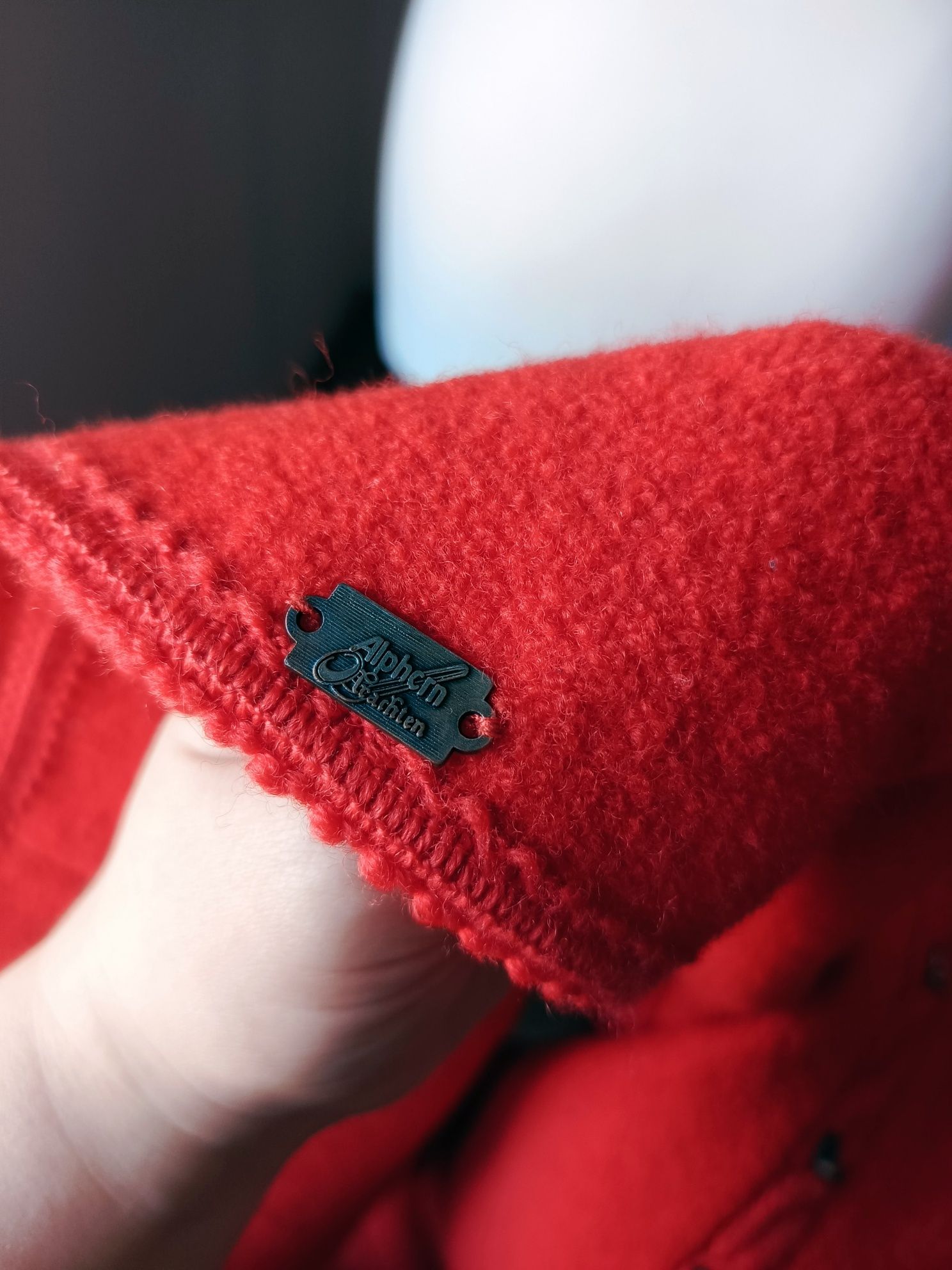 Czerwona wełniana marynarka Alphorn - Pure New Wool